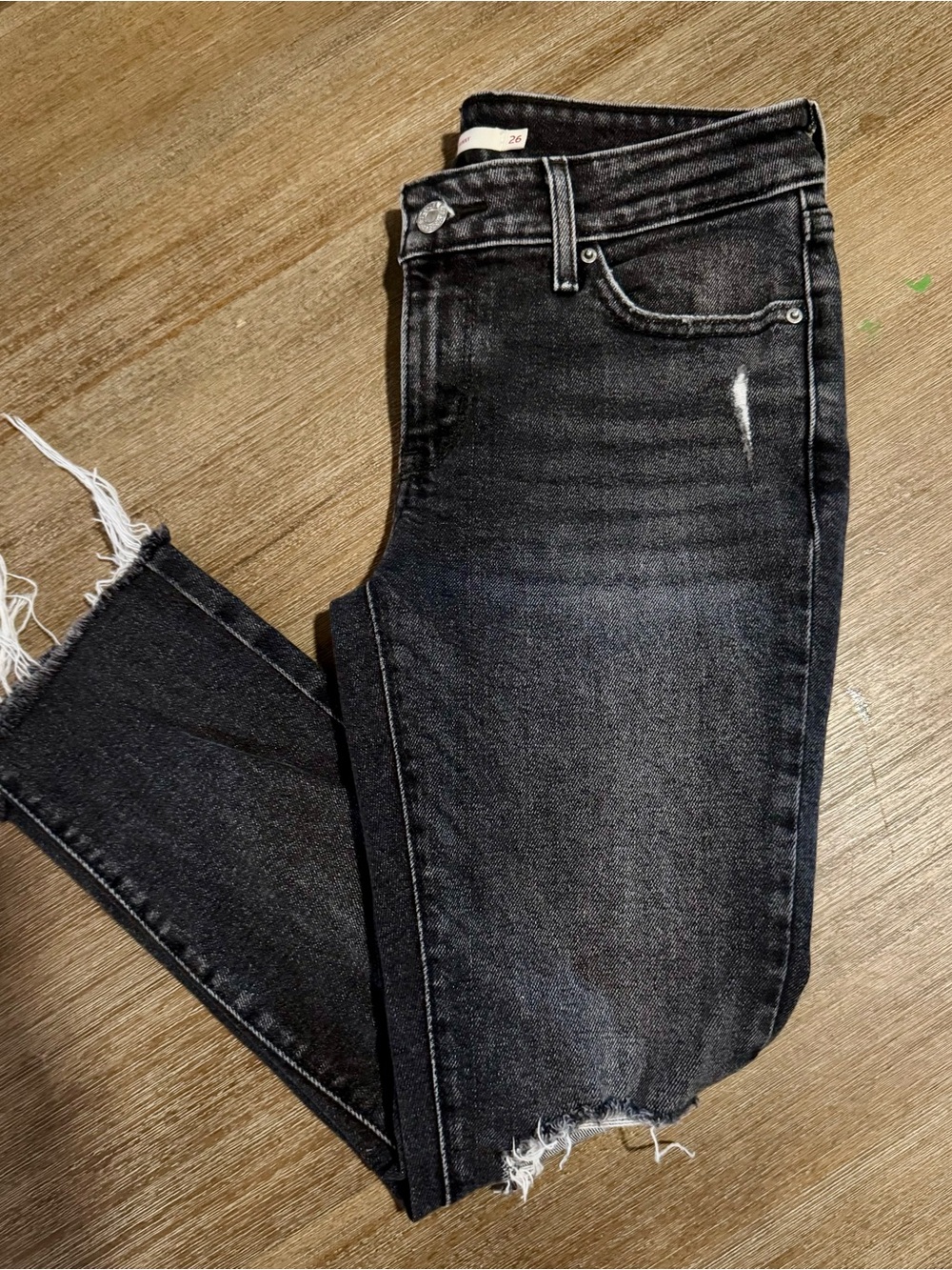Levi's Black High-Rise Cropped Jeans with Frayed Hem